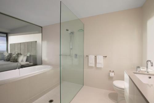 芒特拉圈卡维尔酒店的一间浴室
