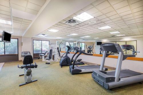拉魁塔花园城市酒店的健身中心和/或健身设施