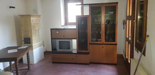 Appartamento Lorenzoni 2的厨房或小厨房