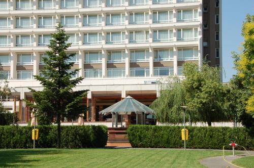 Ramada by Wyndham Bucharest Parc Hotel