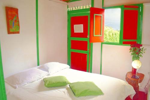 Hostal Estrella de Agua客房内的一张或多张床位