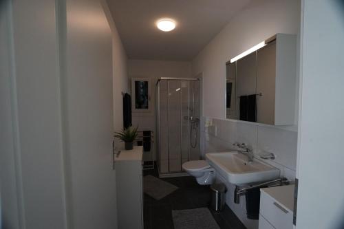 Clasgieri - 3-Zimmer-Ferienwohnung für 4 - 6 Personen, 65m2的一间浴室