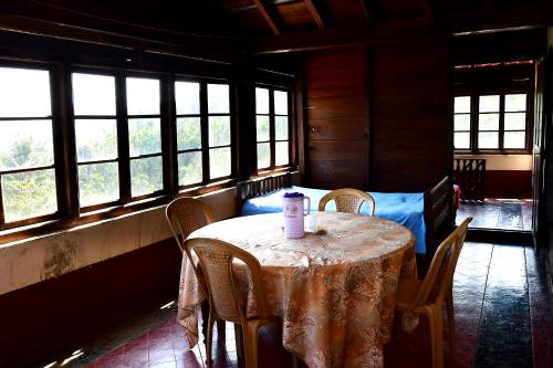 Balekhan Homestay - Heritage & Mountain View的休息区