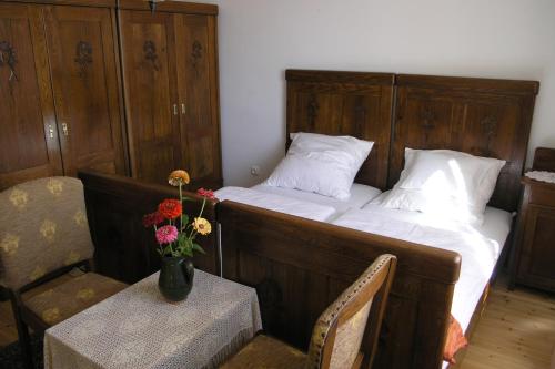 法鲁泽里温加兹邦波塔旅馆客房内的一张或多张床位