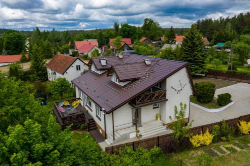 Karmuszka Family House z jacuzzie, sauną i siłownią na wyłączność鸟瞰图