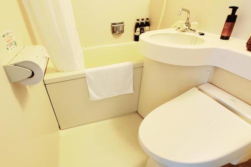 立川丽晶酒店的一间浴室