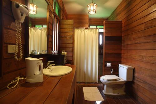 Baan Krating Pai Resort - SHA Plus的一间浴室