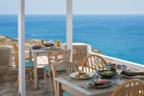 Agia Kiriaki BeachPsaravolada Hotel Milos的相册照片