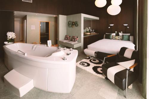 Vitality Relax Spa Suite的一间浴室