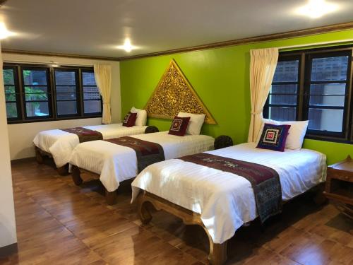 湄宏颂Hotel Siblanburi Resort的相册照片