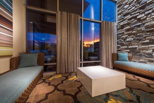 科罗拉多斯普林斯Holiday Inn Express & Suites Colorado Springs Central, an IHG Hotel的相册照片