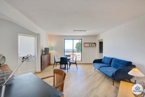 Padam*** - 69m² - Vue sur la mer - Sainte-Marie的休息区