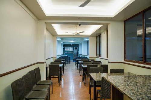 Hotel Laxmi Cityside餐厅或其他用餐的地方