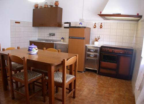 Poggio Pinci的厨房或小厨房