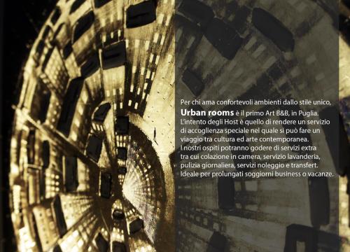 塔兰托Urban Rooms的博物馆的海报,附有建筑物的照片