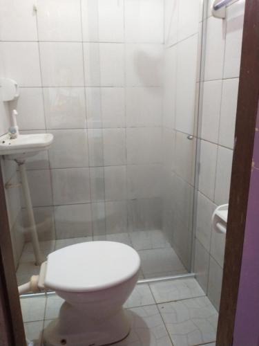 Guaraná da Cláudia的一间浴室