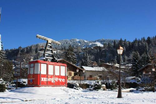 梅杰夫Les Comtes de Savoie - Appartement rénové proche du centre de Megève avec vue sur le Mont d'Arbois的相册照片
