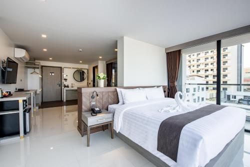 芭堤雅市中心Blackwoods Hotel Pattaya - SHA Extra Plus的相册照片