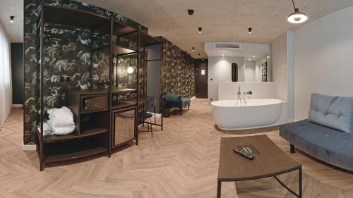 索内酒店的一间浴室