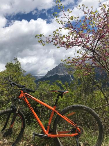 山景或在山林小屋看到的山景