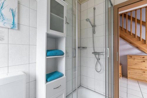 Ferienhaus Kikki的一间浴室