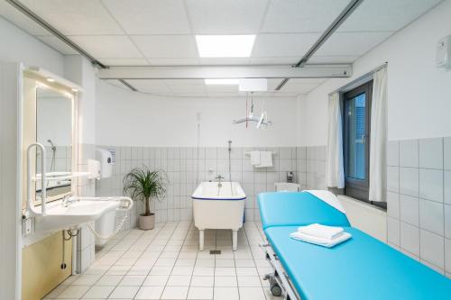 euvea Freizeit- und Tagungshotel的一间浴室
