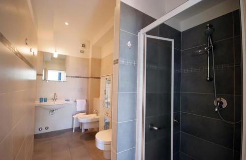 Appartamenti - Villa Mare的一间浴室