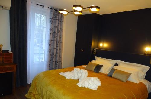 Auberge de la garenne客房内的一张或多张床位