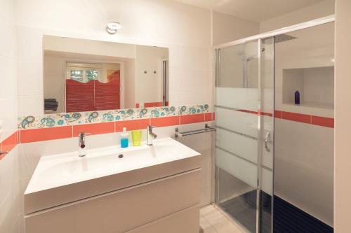 H2o Chambres d'Hôtes的一间浴室