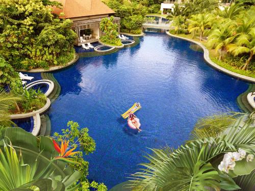 Resorts World Sentosa - Equarius Hotel内部或周边泳池景观