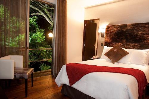 拉因马库拉达酒店客房内的一张或多张床位