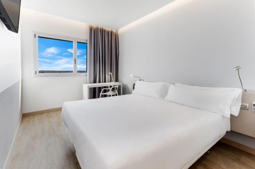 维拉德塞斯B&B HOTEL Barcelona Viladecans的相册照片