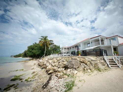 大博格Coco Beach Marie-Galante的海边的房子