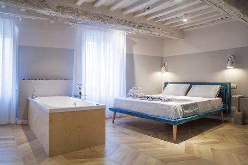 埃尔萨谷口村San Sebastiano Suite & Luxury Apartments的相册照片