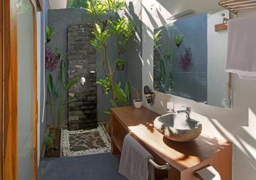 Villa Manayasa的一间浴室