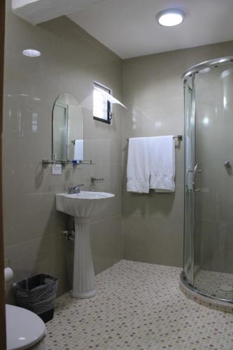 卡索纳瑞欧酒店的一间浴室