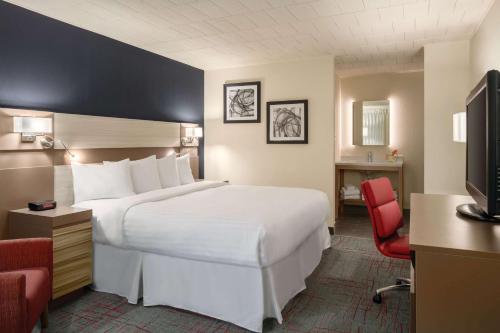 印第安纳丽柏酒店客房内的一张或多张床位