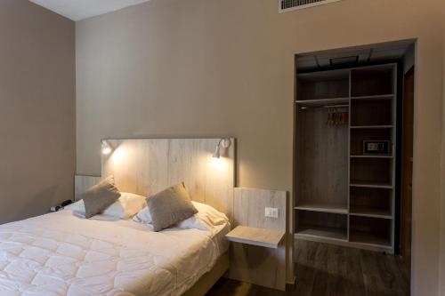 Hotel Terme di Frasassi客房内的一张或多张床位