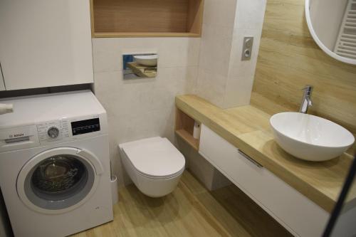 Apartament Pod Papugami的一间浴室