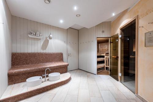 格斯彻尔布里克酒店 的一间浴室