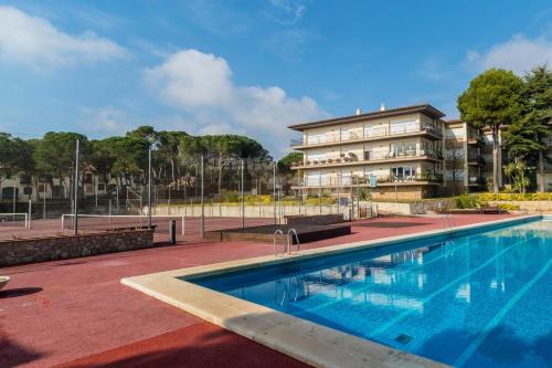 AJ-26 CALELLA DE PALAFRUGELL 6 Pax平面图