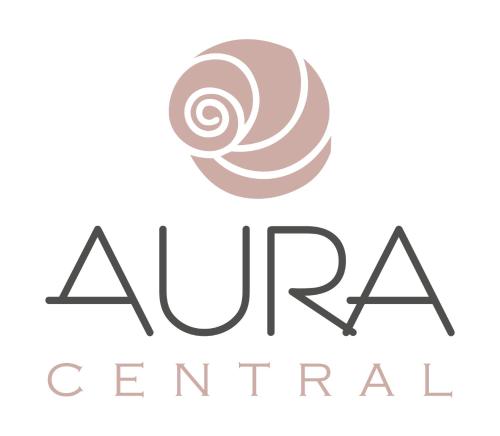 阿尔戈斯托利翁Aura central apartments的带有蜗牛的Aarinarin公司的标志