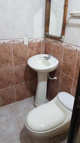 Balneario Chorillano的一间浴室
