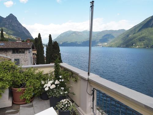 OriaOria Lugano Lake, il nido dell'aquila的相册照片