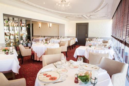 布鲁瓦Logis Hôtel restaurant LE MEDICIS的相册照片