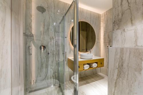 Rocca Riviera Umag Luxury Apartments的一间浴室