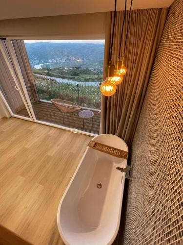 Paraíso Douro AL的一间浴室