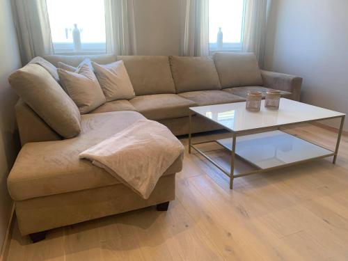 Notodden Sentrum Apartment NO 4的休息区