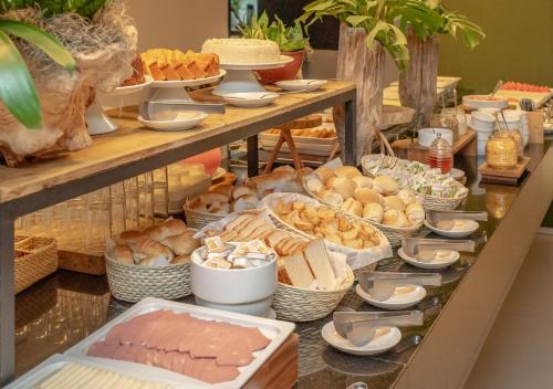 Porto Kaeté Hotel提供给客人的早餐选择