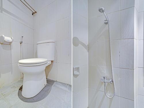 万隆Super OYO Flagship 90501 Hotel Montameri的一间带卫生间和淋浴的浴室
